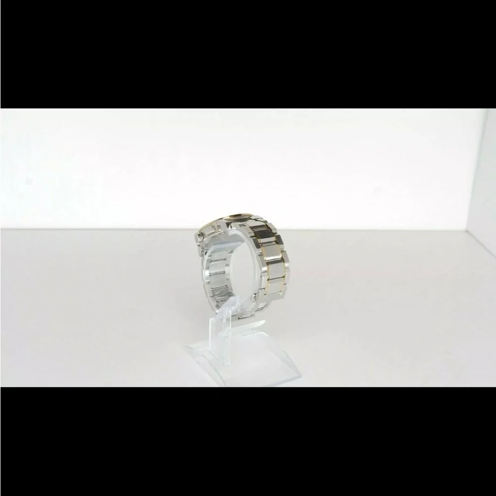 Burberry bu1374 Watch #129 new battery